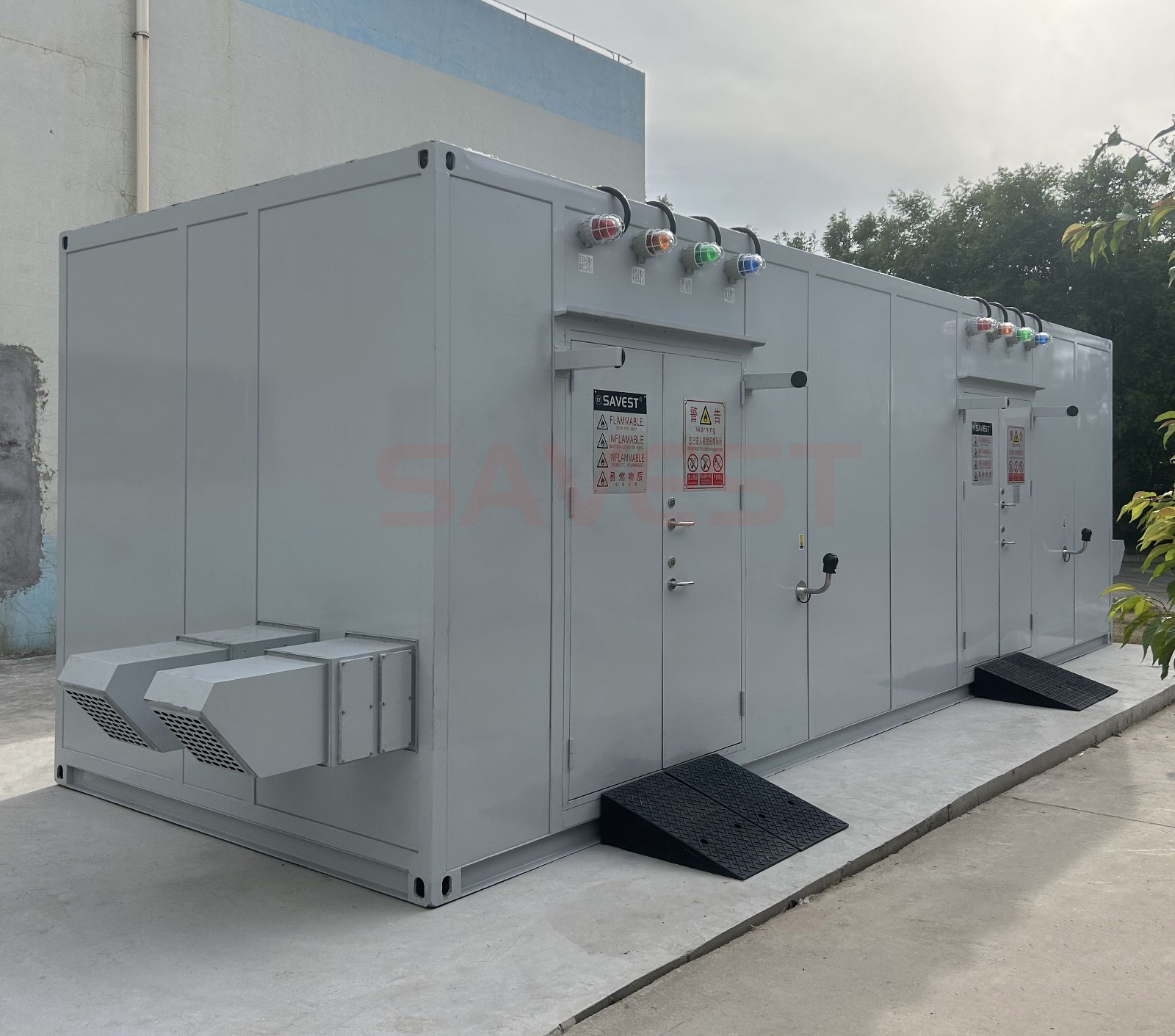 图片 1 室外危化品暂存柜